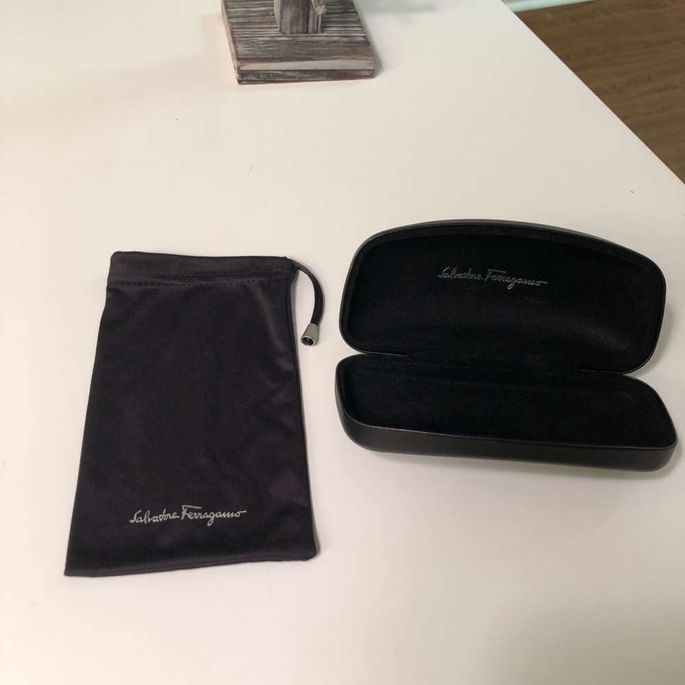 NWOT Salvatore Ferragamo sunglass case